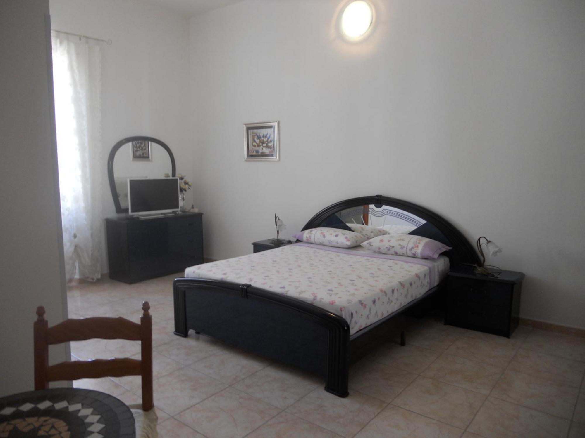 Guest House Efisio Alghero Bagian luar foto